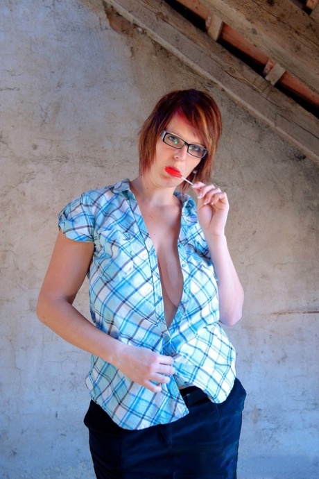 fat girl ass spread art porn image