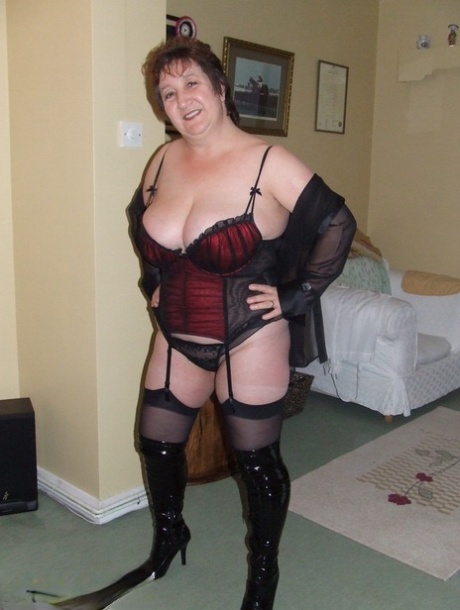 bbw fat woman hot naked pictures