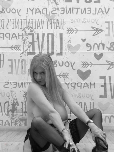 toy chica fat ass nude galleries