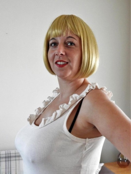 big boobs thick legs women xxx pictures