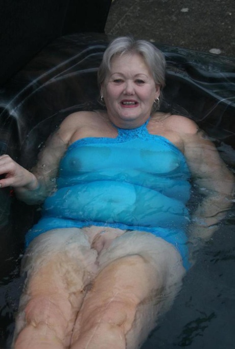 elderly bbw hot naked img