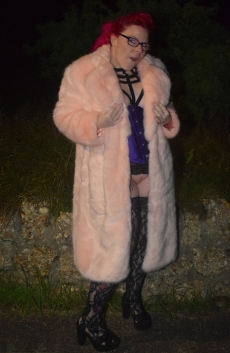 thick mutha fucka sexy photo