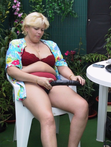 fat mature outdoor free porn galleries