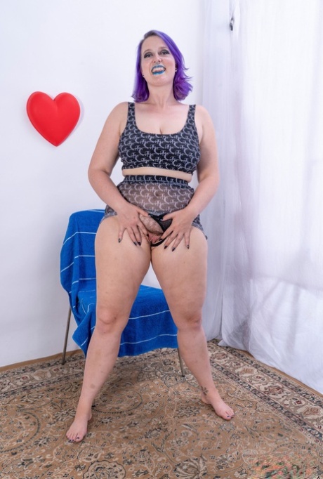 bbw underwear art naked pics