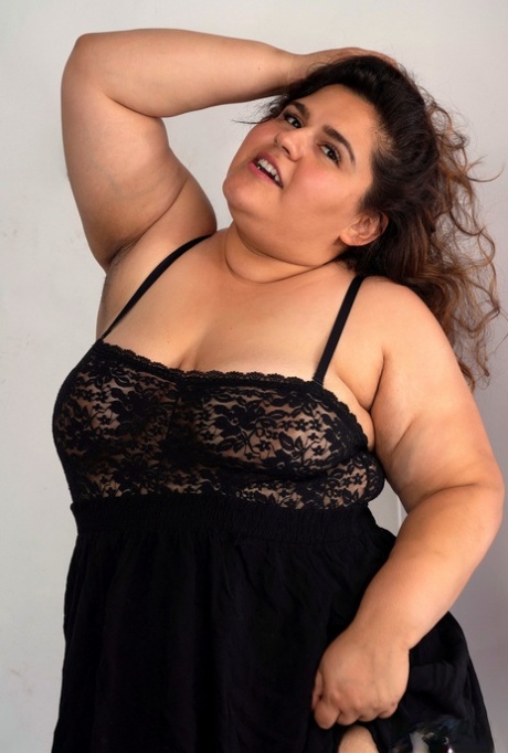 fat girls doing erotic images