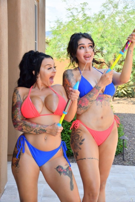 porn pervy guy fucks both curvy lookalikes naked gallery